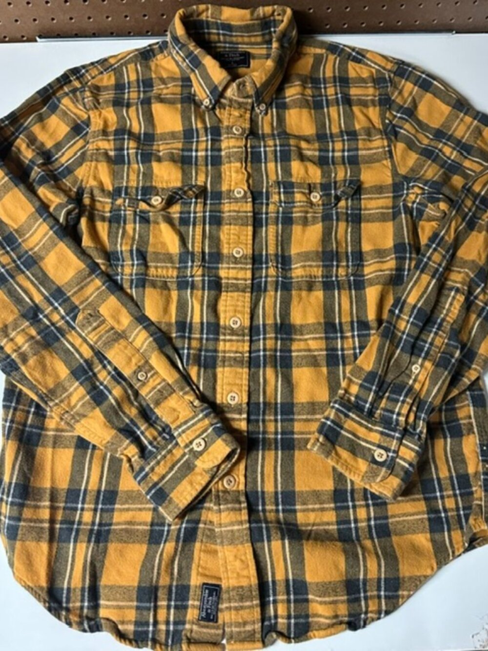 Abercrombie & Fitch Long Sleeve Button Heavy Thick Flannel Shirt Men's - Large
